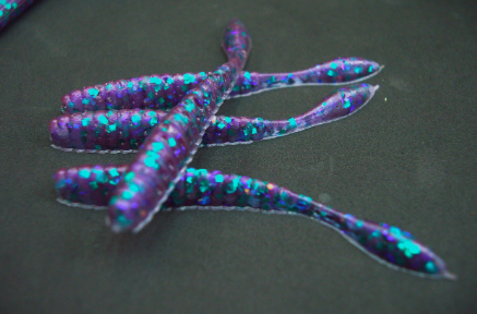 3.8" Wave Worms Junebug Color (as seen you Youtube) (4 pack)